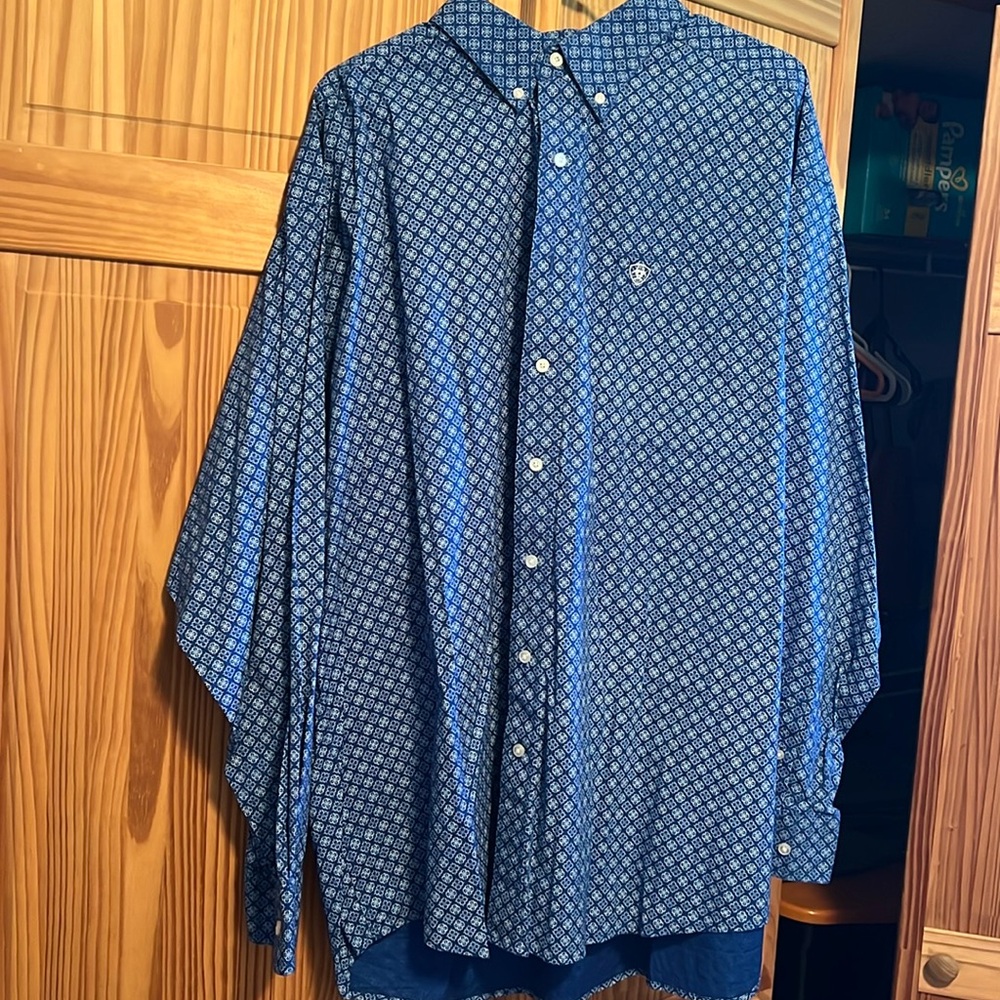Ariat Long Sleeve Button Down